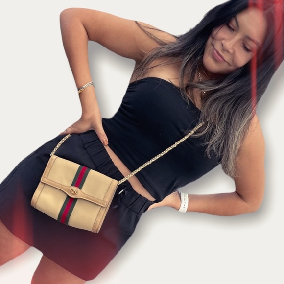 Gucci Handbags - Gucci Clutch Crossbody Bag
